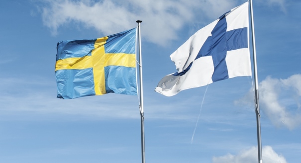 Finlandiya, NATO ya üye olan İsveç i, Rusya ya karşı uyardı
