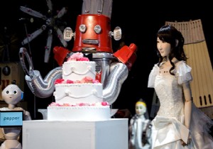 Dünyanın ilk robot düğünü!