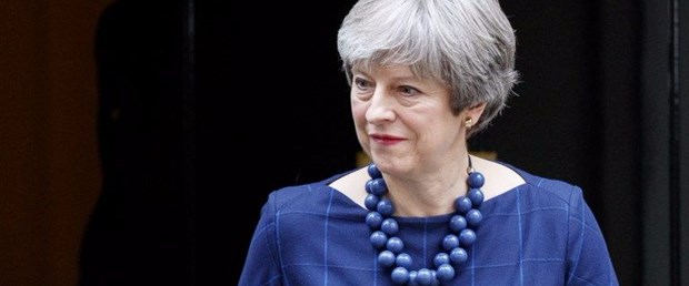  Theresa May e yönelik suikast önlendi 