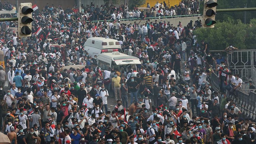 Irak Meclisi göstericilerin taleplerine ilişkin bazı kararlar aldı