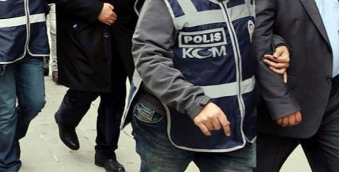İzmir li iş adamına  FETÖ gözaltısı