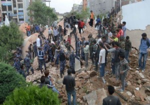 Nepal deki depremin bilançosu: En az 449 ölü