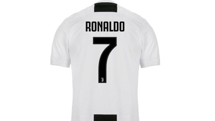 Bir günde 520 bin Ronaldo forması satıldı