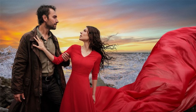 �nl� oyuncu Ta�acak Bu Deniz'den ayr�ld�! Kendisi bile anlam veremedi!