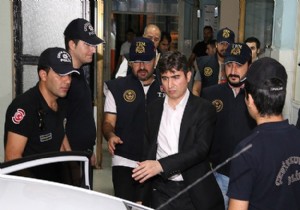  Paralel  operasyonda Ömer Köse tutuklandı!