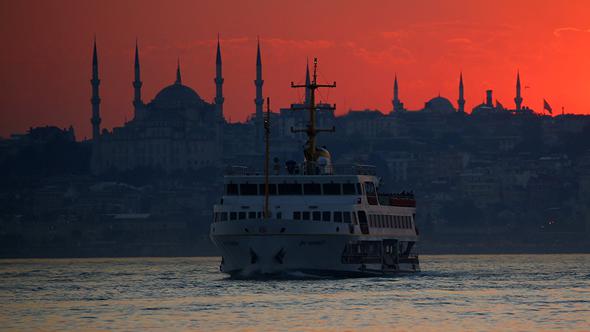 İstanbul un nüfusu 1 milyon arttı
