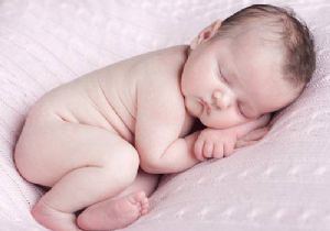 Sezaryenle Doğan Bebekte Şeker Hastalığı Riski