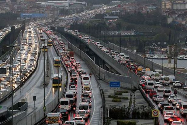 İstanbul da yarın çok sayıda yol kapalı!