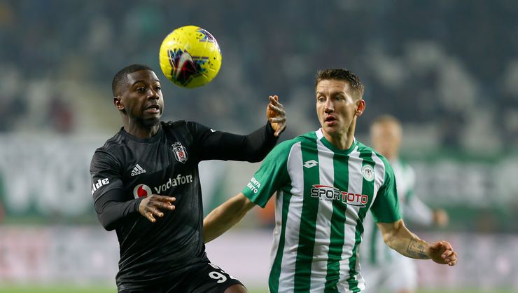 Beşiktaş, Konyaspor u tek golle geçti
