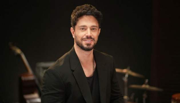 Murat Boz�dan G�listan Doku payla��m�: Bir �lkenin i�inde ta��d��� ince bir s�z�