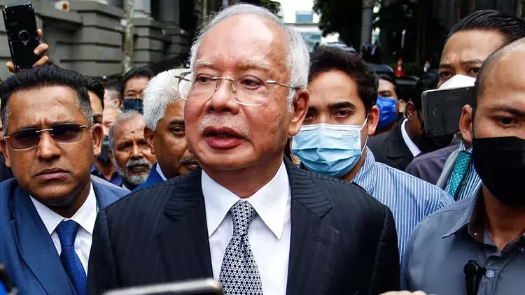 Malezya eski Başbakanı nın hapis cezasına indirim!