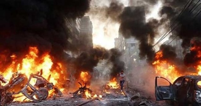 Afganistan da askeri kampa bomba yüklü araçla saldırı!