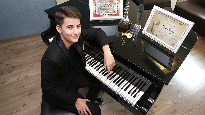 İzmirli piyanist dünya birincisi