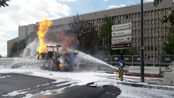 Ankara adliyesinde patlama!