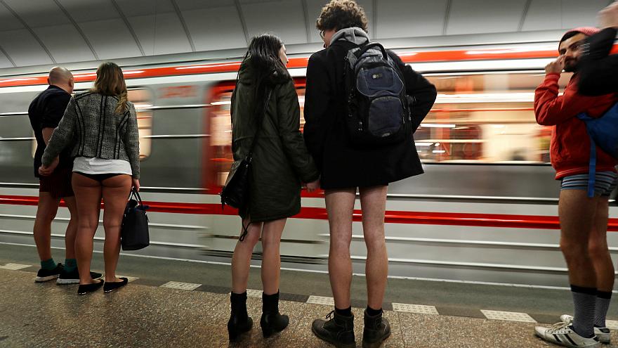  Pantolonsuz Metro Günü  eylemi