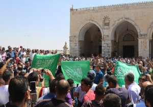 Mescid-i Aksa’da Hamas’a destek eylemi!