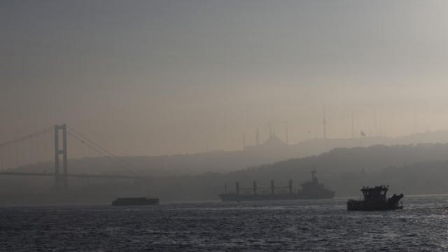 İstanbul sise büründü!