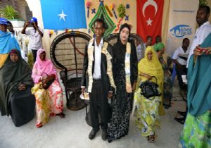 Mogadişu da Türk Usulü Düğün