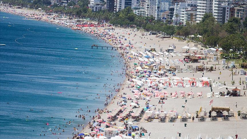 Antalya ya gelen turist sayısında tüm zamanların rekoru kırıldı