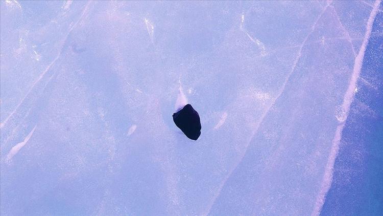 Antarktika dan toplanan meteoritler NASA yolcusu