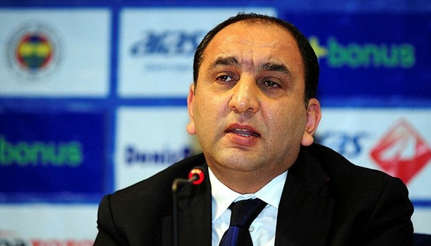 Fenerbahçe Başkan Vekili Semih Özsoy dan  teknik direktör  açıklaması