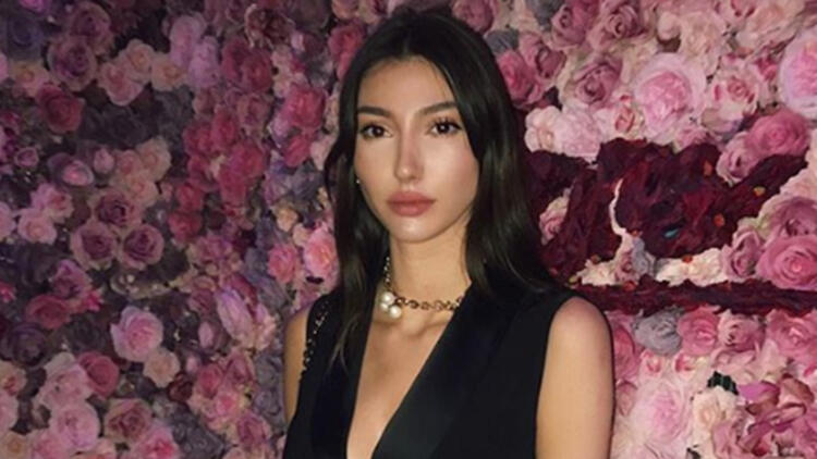Miss Turkey 2018 birincisi Şevval Şahin den bir garip Kovid 19 açıklaması
