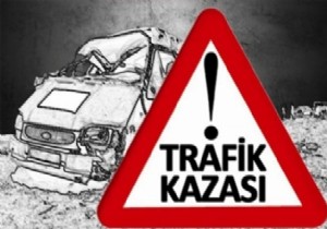 İzmir de korkunç trafik kazası: 3 ölü