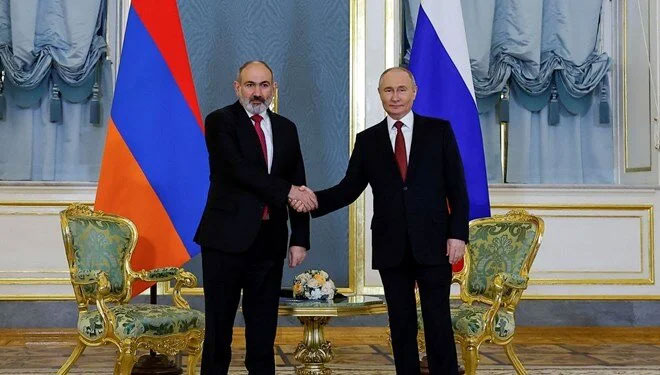 Putin ve Paşinyan anlaştı: Rus güçleri Ermenistan’dan çekilecek