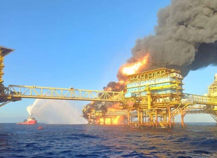 Meksika Körfezi’nde petrol platformunda patlama
