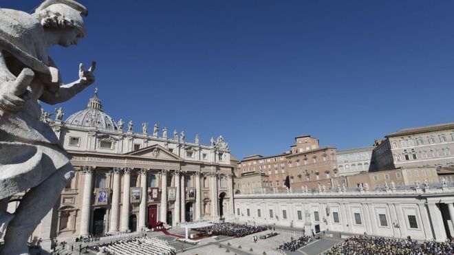 Vatikan da sigara satışına yasak geliyor