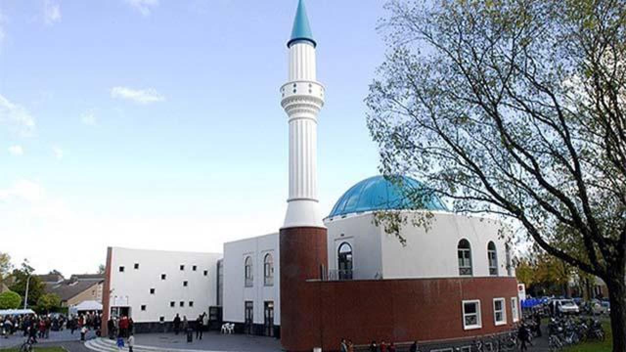 Camiye kundaklama girişimi