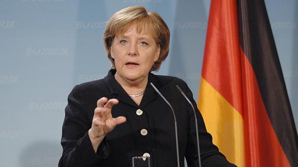 Almanya Başbakanı Merkel den Türkiye açıklaması