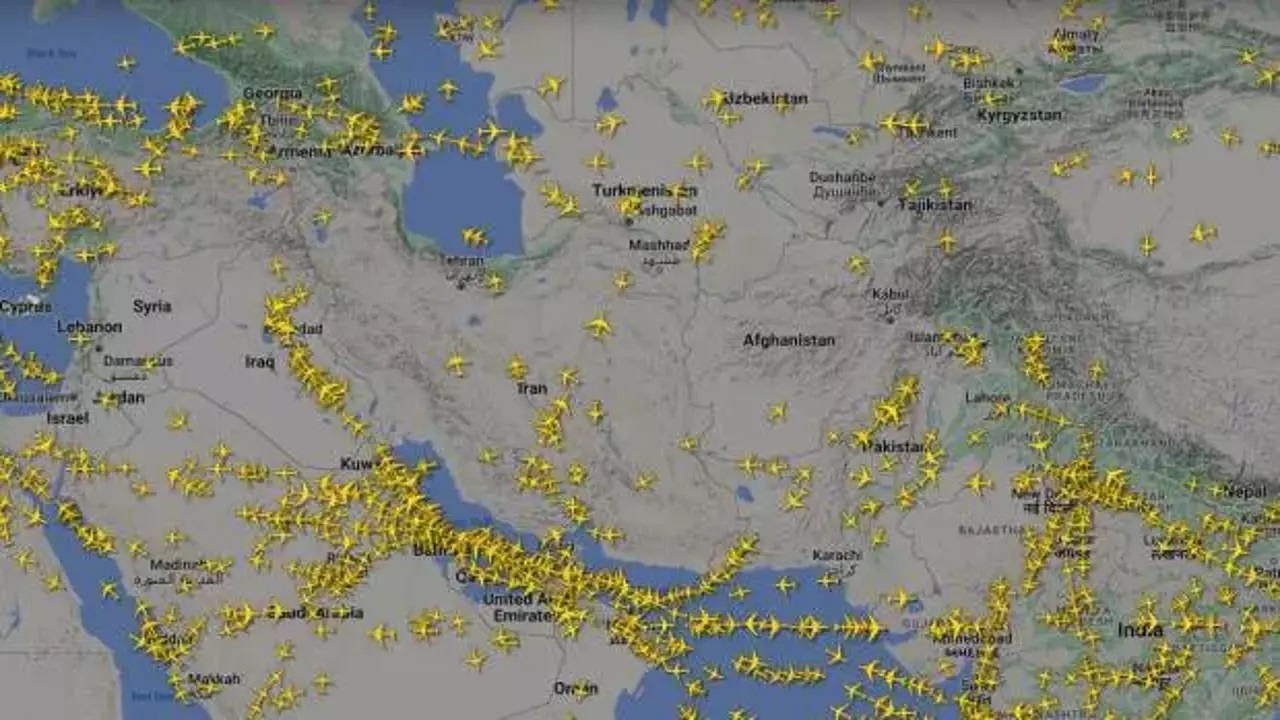 İran uçağı Ankara ya indi