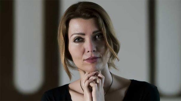 Elif Şafak, biseksüel olduğunu açıkladı