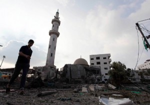 Gazze de 10 sağlık merkezi ve 45 cami vuruldu!