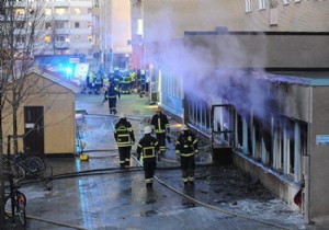 İsveç te cami saldırılarındaki artış korkutuyor!