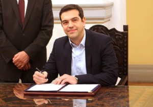 Yunanistan’ın yeni Başbakanı Çipras oldu!