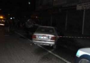 Adana Sarıçam da trafik kazası! 1 ölü, 2 yaralı!