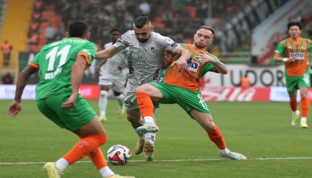 Alanya Kocaeli'ye gol ya�d�rd�