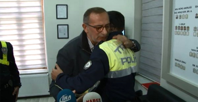 İranda döviz yolsuzluğuyla suçlanan iki kişinin idamına onay 100