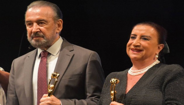 Altın Koza Film Festivali'nde onur ödülleri verildi
