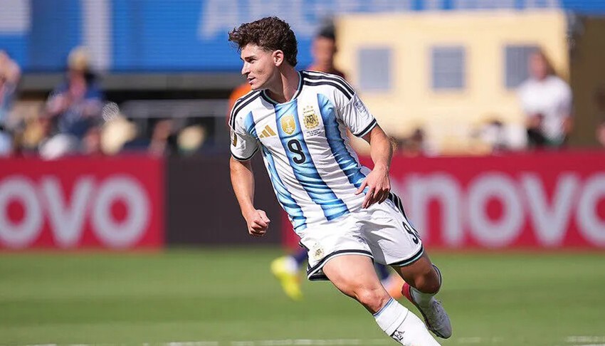Alvarez transferinde kap�lar kapand�