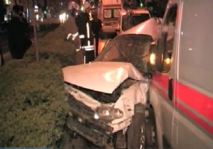 Hatay Erzin de ambulans kaza yaptı! 3 yaralı!