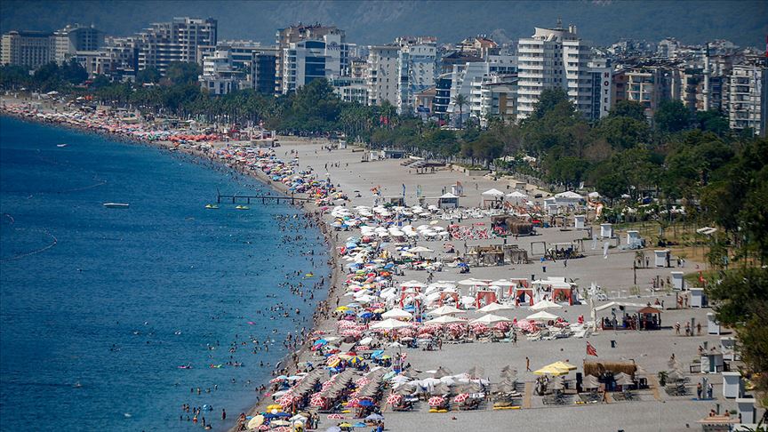 Antalya ya turist akını