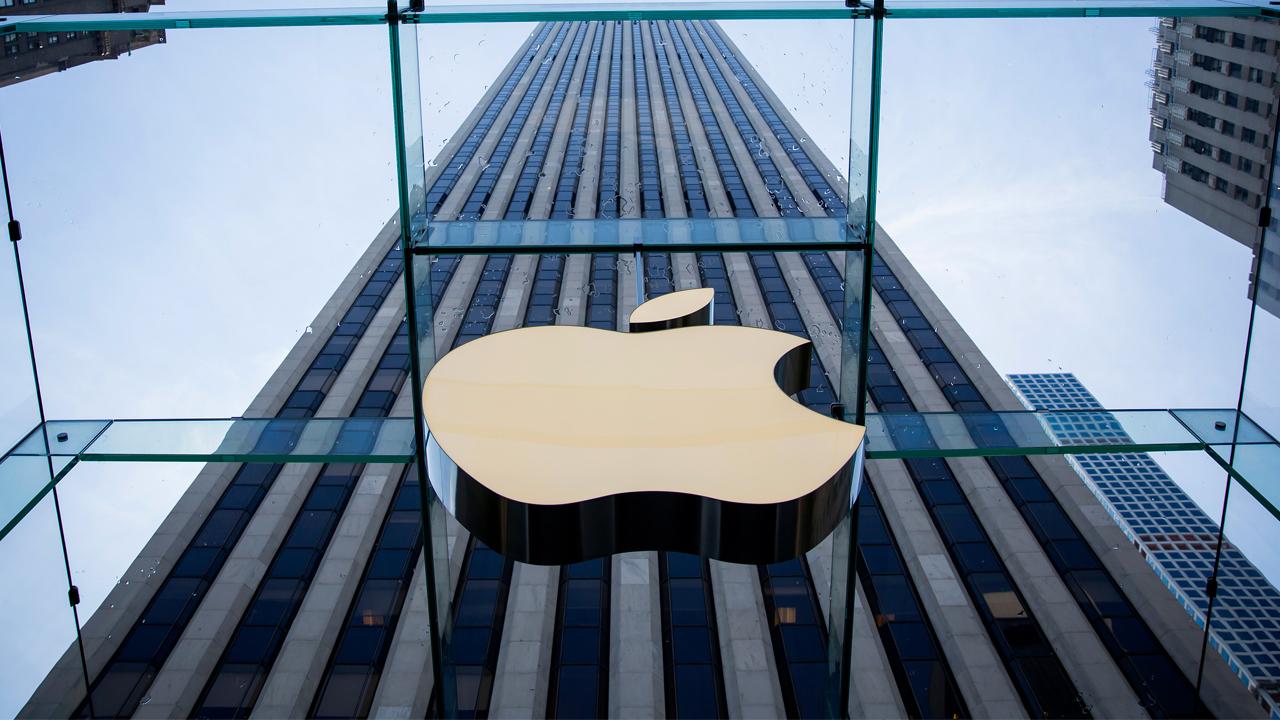 Apple, AB de geliştiricilerin uygulamalarını kendi sitelerinden sunmalarına izin verecek