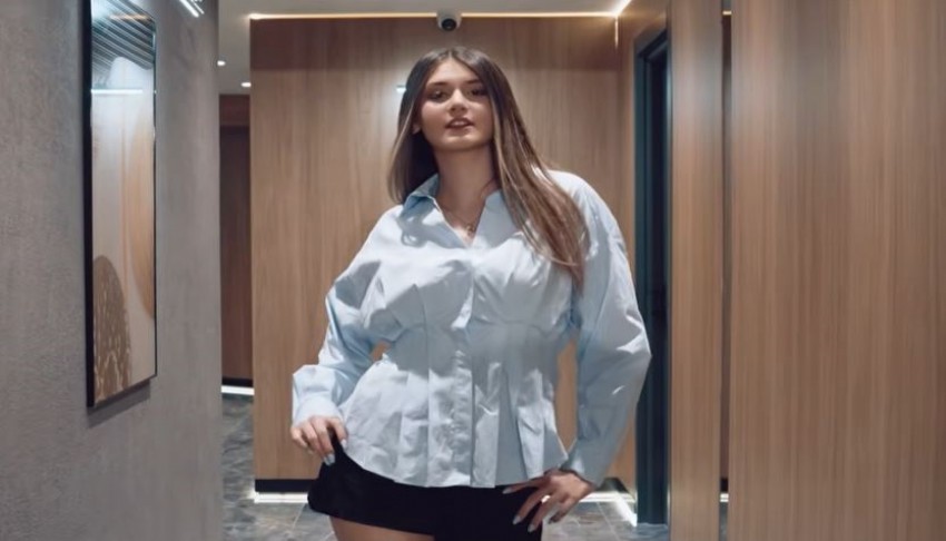 Duru Mine'den m�zik d�nyas�na g��l� giri�: Filmlerdeki Gibi!