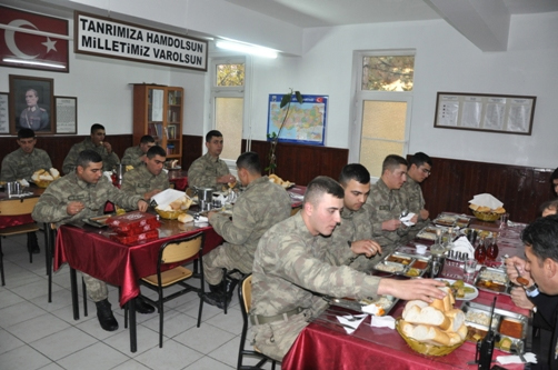 Askerin yemek duasında değişiklik