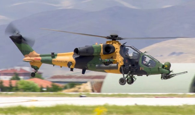 NATO da Atak helikopteri şov yapacak