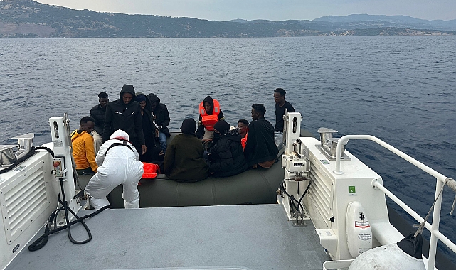 Ayvacık’ta 45 kaçak göçmen kurtarıldı