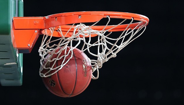Basketbol S�per Ligi'nde d���m ��z�l�yor
